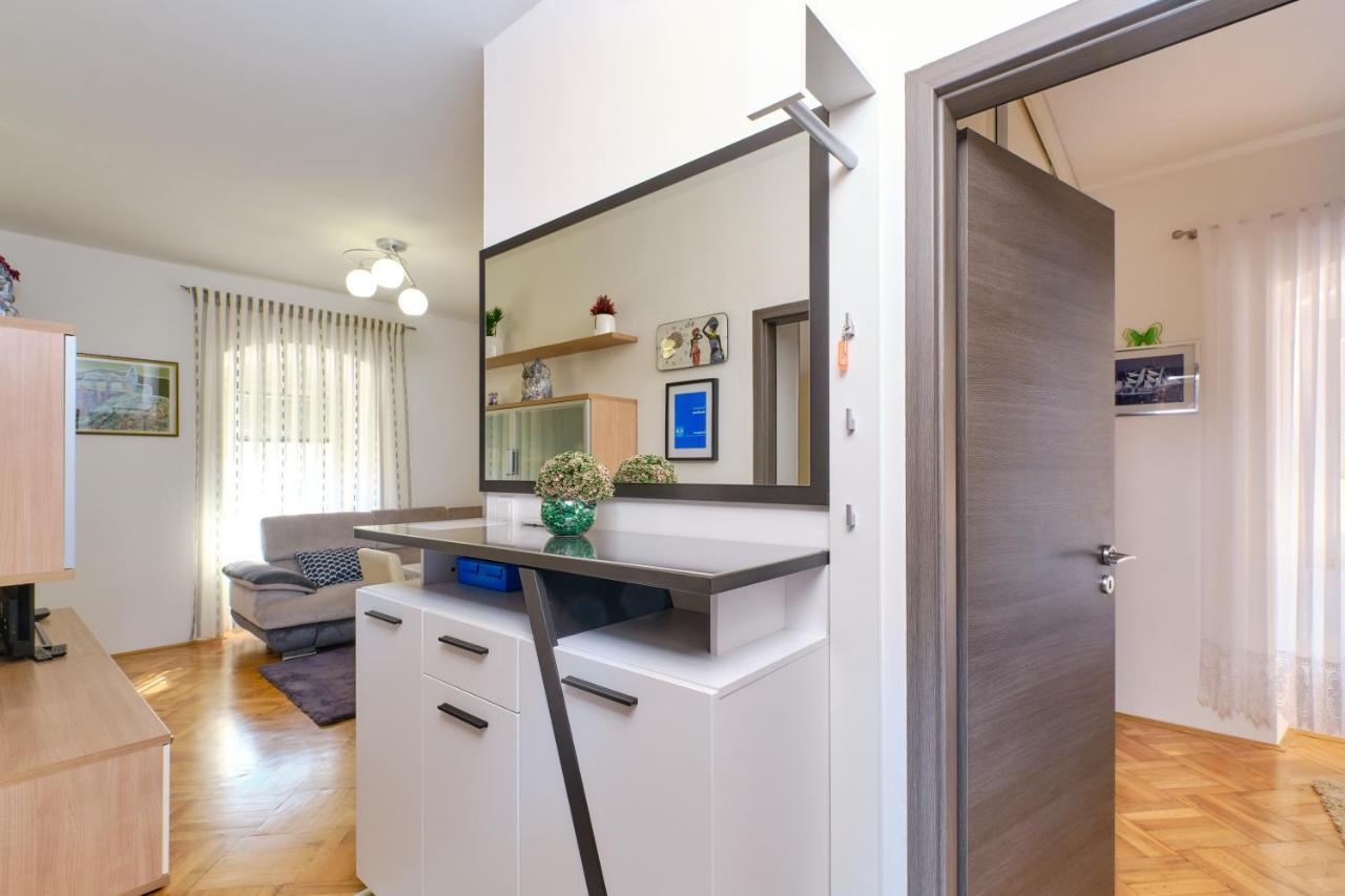 Snjezana Appartement Mali Lošinj Buitenkant foto