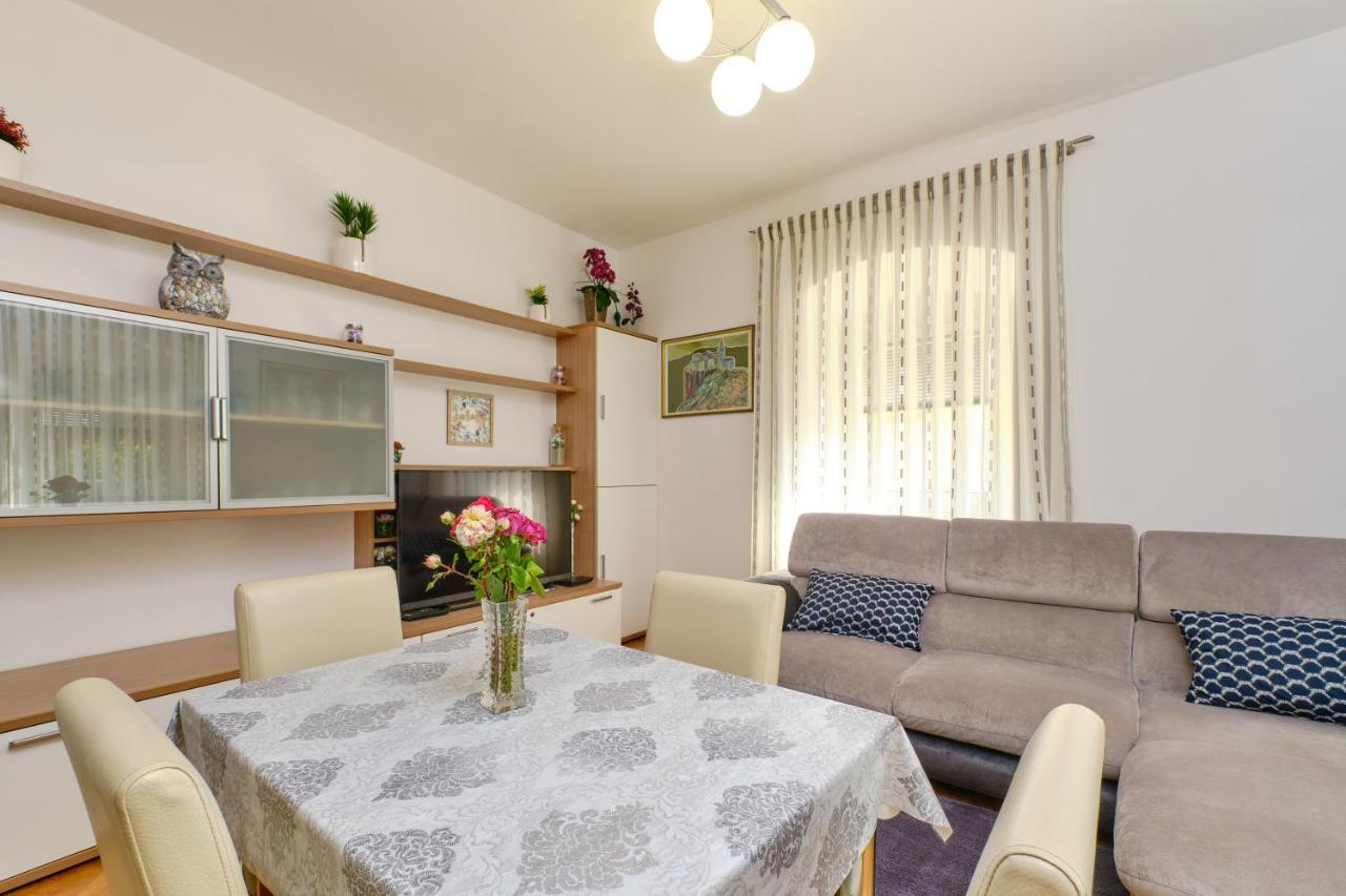Snjezana Appartement Mali Lošinj Buitenkant foto